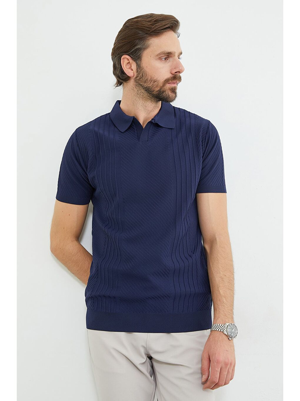 Lacivert Fitilli Apaş Yaka Triko Tişört