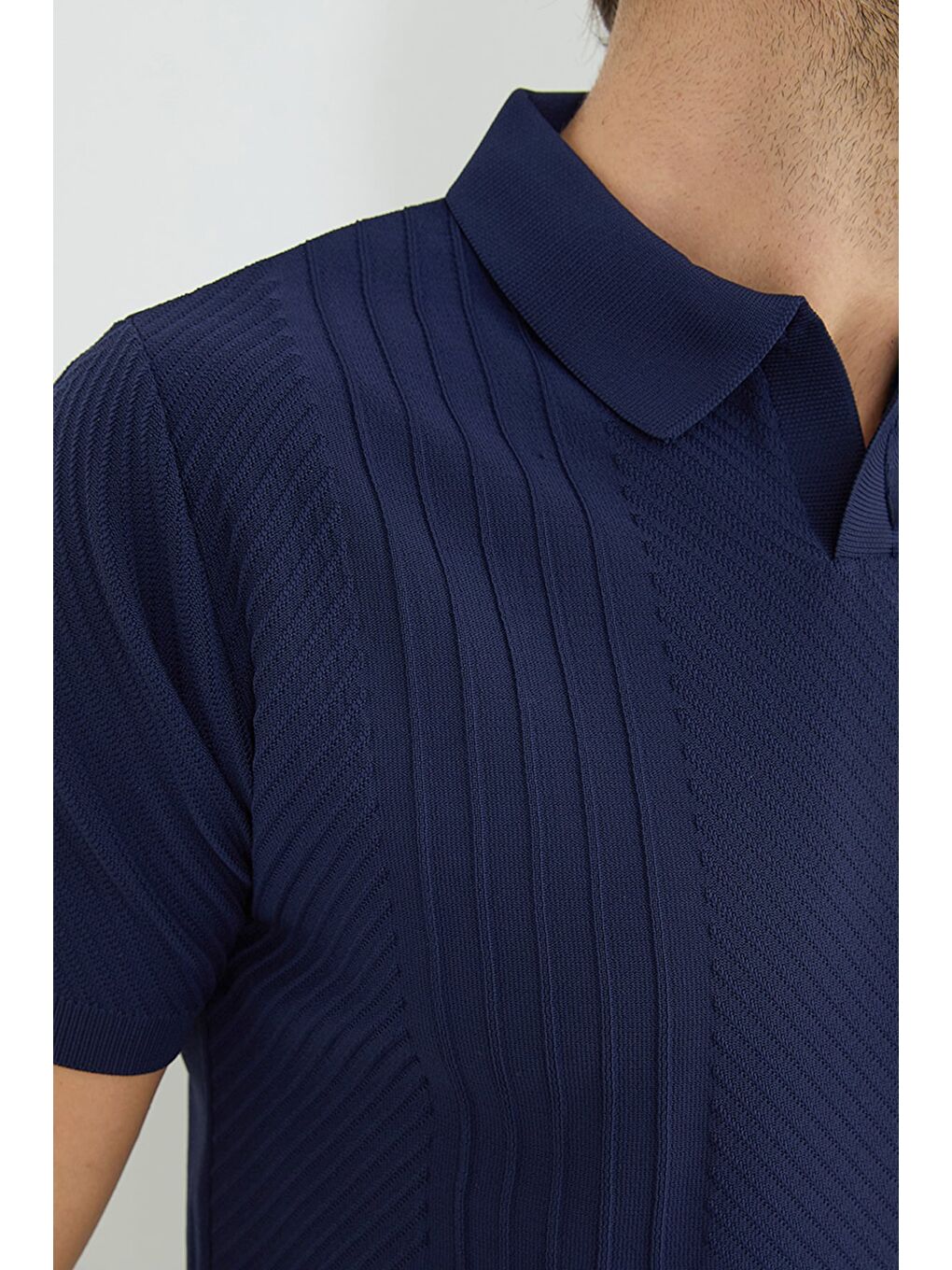 Lacivert Fitilli Apaş Yaka Triko Tişört-4