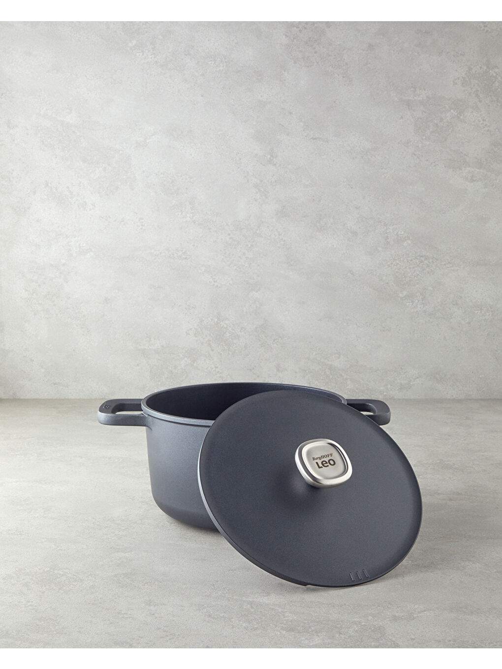 LEO Phantom Derin Tencere 24 cm Siyah-1