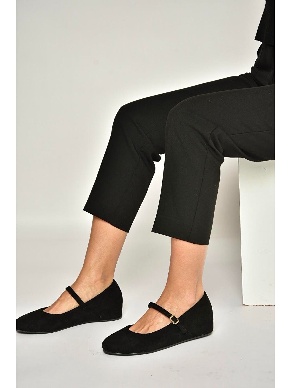 Siyah Kadın Ayakkabı Y250770702-3