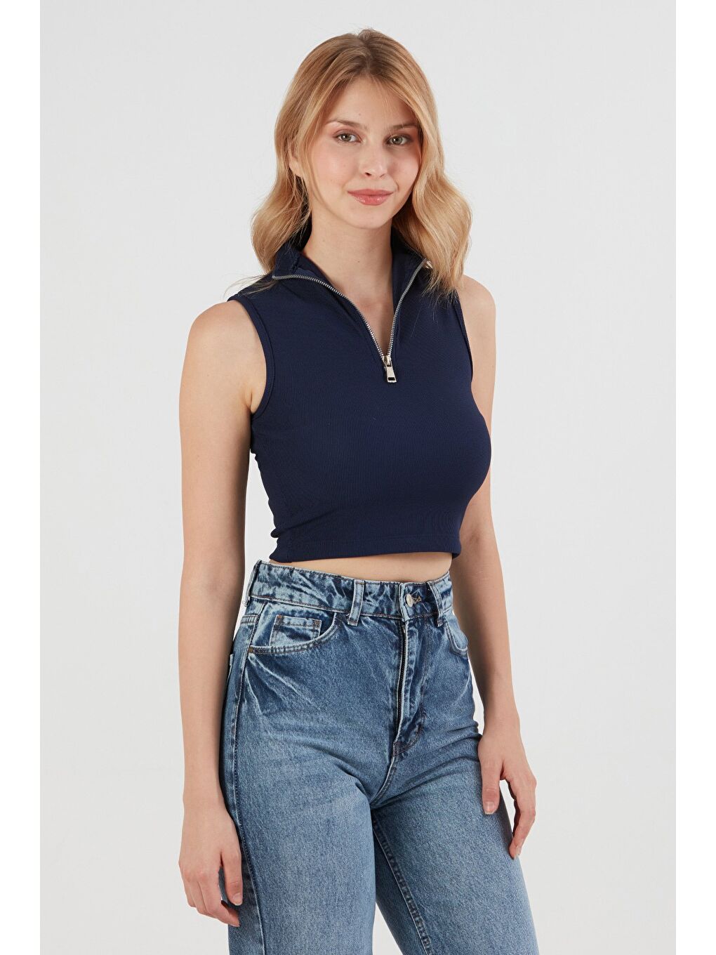 Lacivert Fitilli Yarım Fermuarlı Kolsuz Bluz
