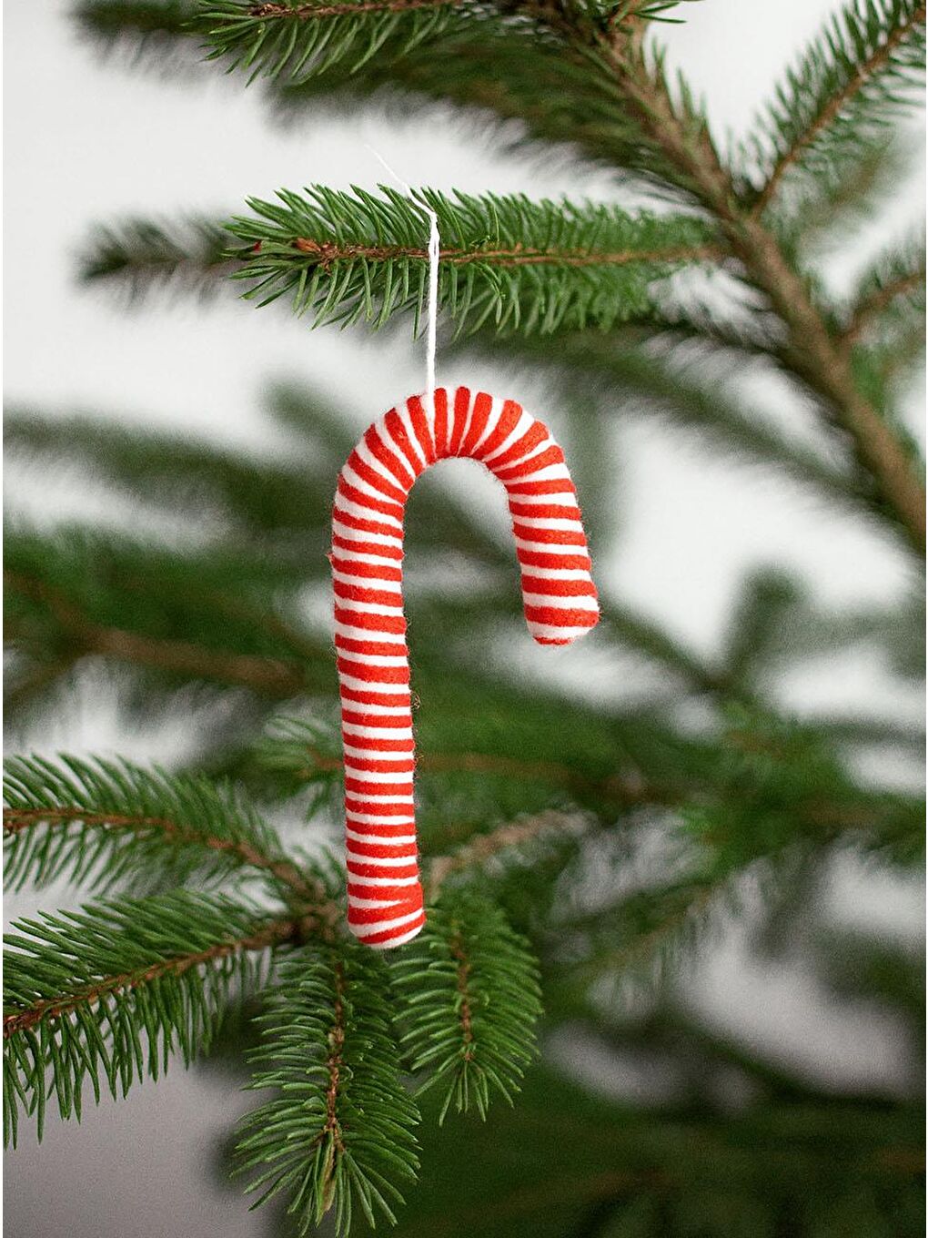 Yılbaşı Ağaç Süsü Kumaş Baston Şeker Figürlü Dekoratif Süs Kırmızı Beyaz 18 cm