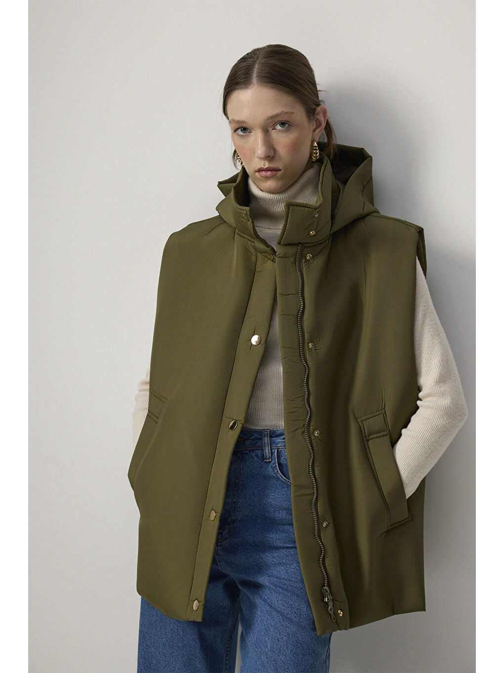 Haki Kapüşonlu Yelek