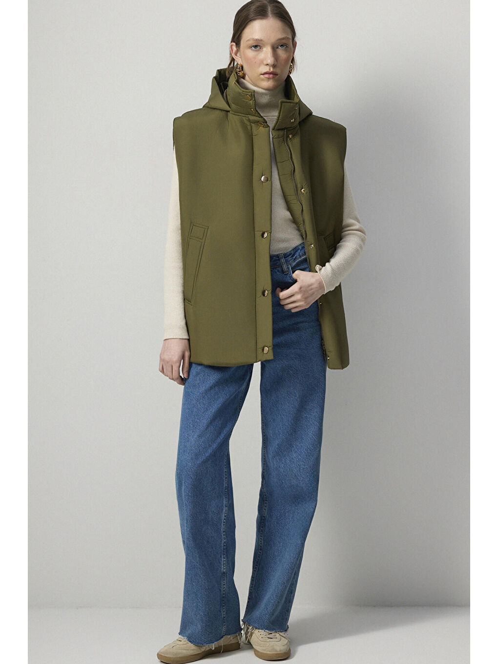 Haki Kapüşonlu Yelek-2