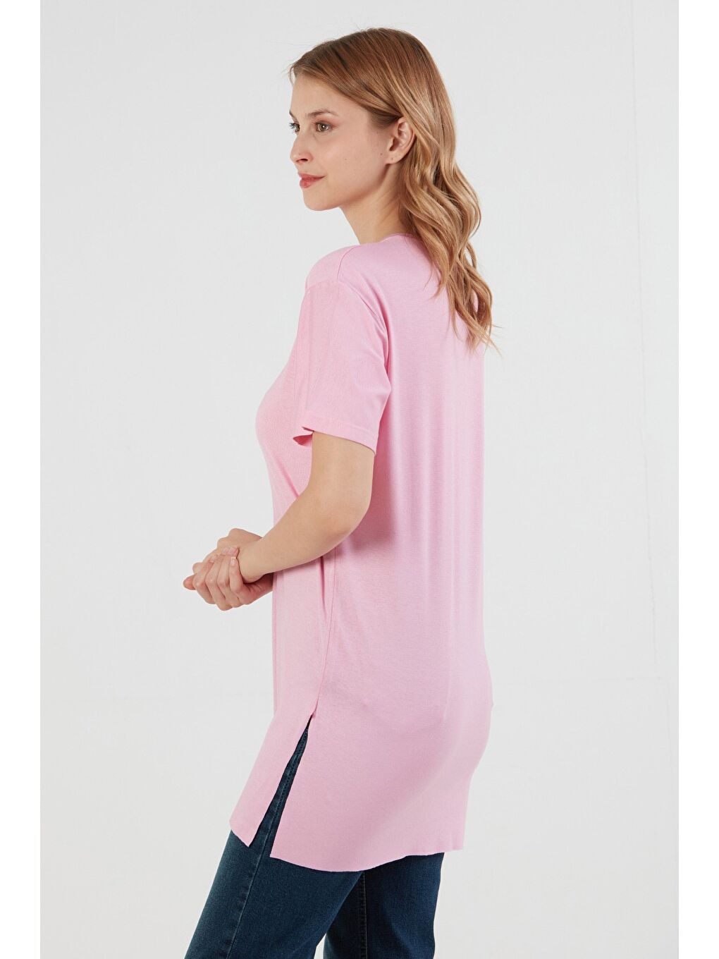 Pembe Basic Bisiklet Yaka Yanları Yırtmaçlı Elastanlı Salaş Tişört-2