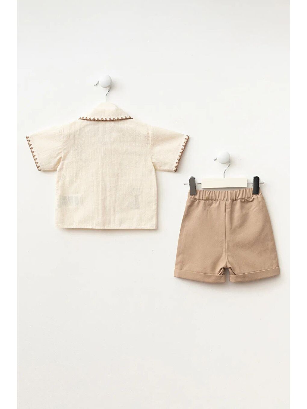Karışık Erkek Bebek Pamuklu Bej Palmiye Nakışlı Takım-1