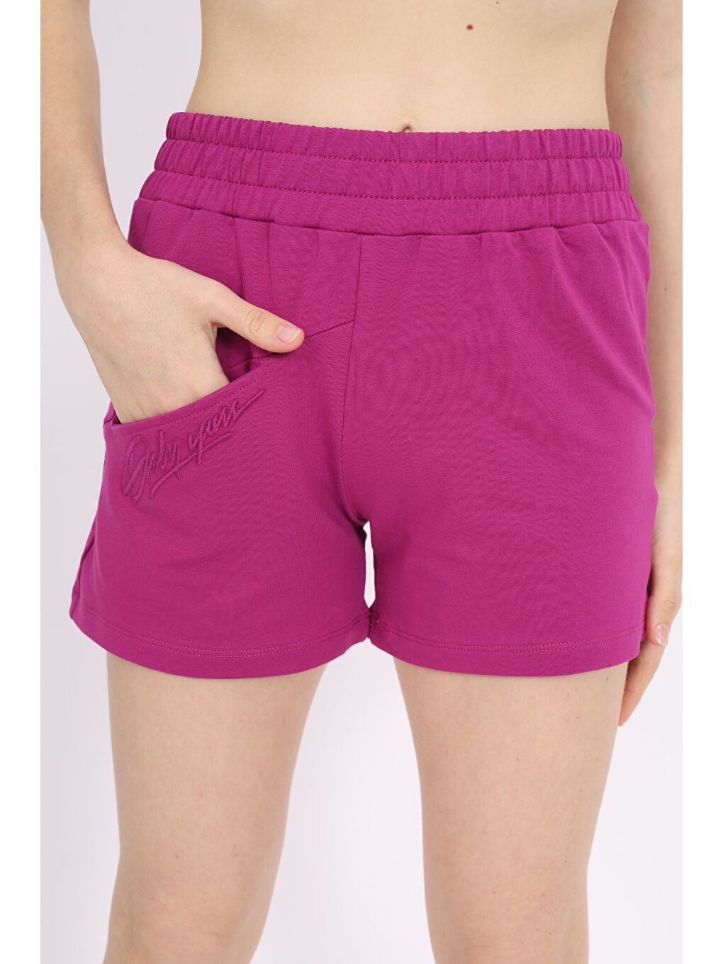 Mürdüm Kız Çocuk Nakışlı Şort