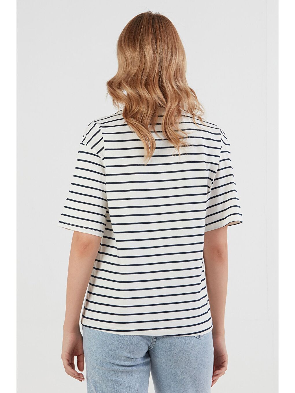 Lacivert Çizgili Bisiklet Yaka Oversize Tişört-3