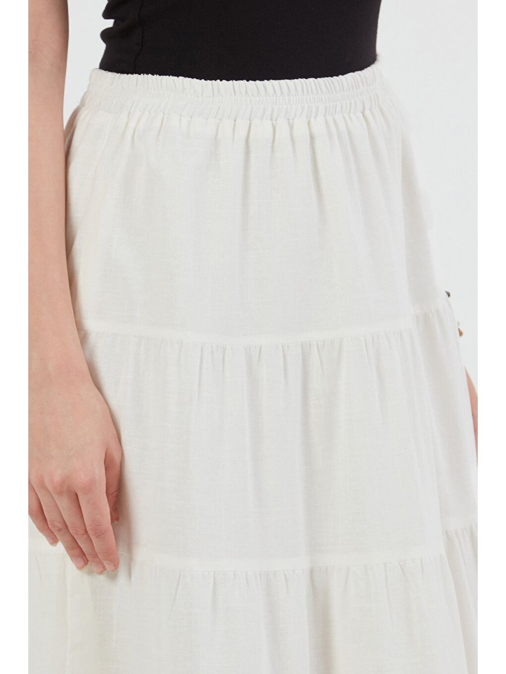 Ekru Beli Lastikli Fırfırlı Etek-4