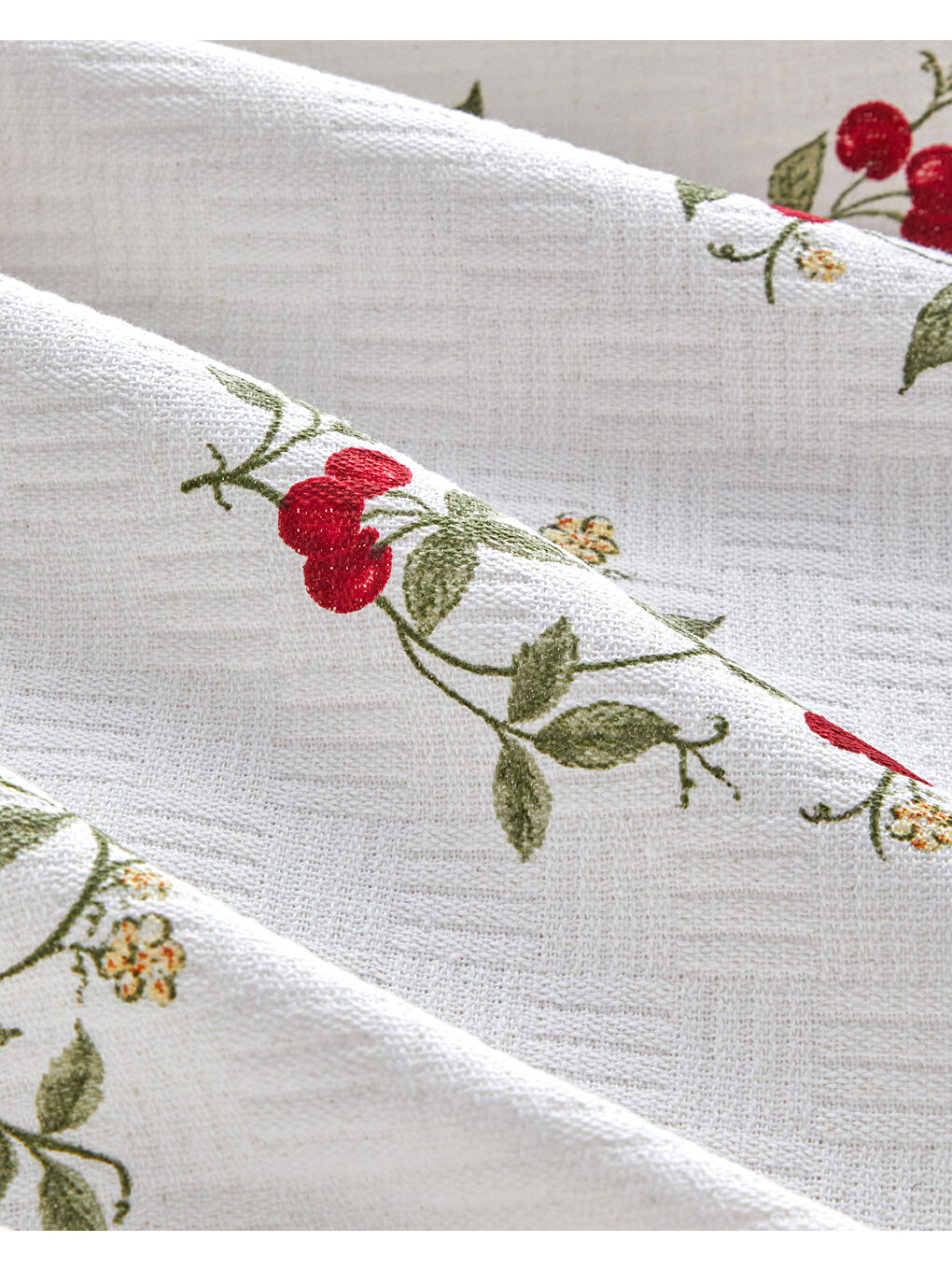 Cherry Blossom Baskılı Pamuklu Tek Kişilik Pike 150x220 cm Kırmızı-3