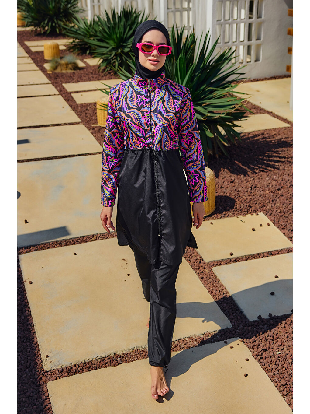 Siyah Remsa Paraşüt Tam Kapalı Tesettür Mayo R4807 Şebnem-1