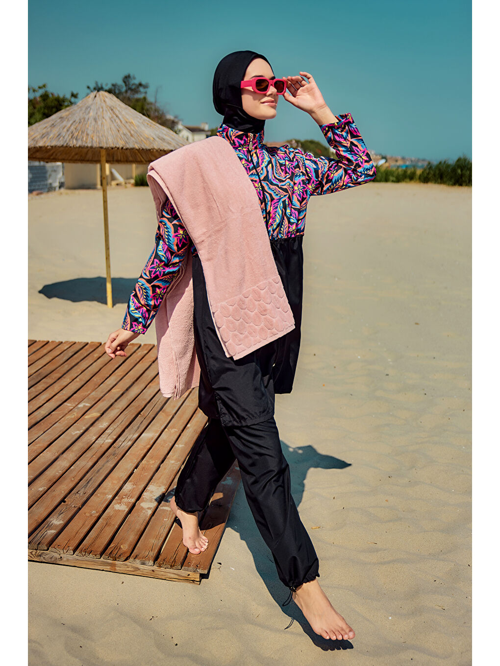 Siyah Remsa Paraşüt Tam Kapalı Tesettür Mayo R4807 Şebnem-2