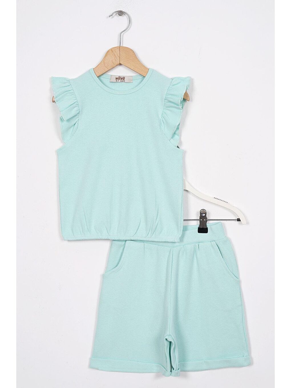 Yeşil Bisiklet Yaka Omuzları Fırfırlı Kız Çocuk Şortlu Takım