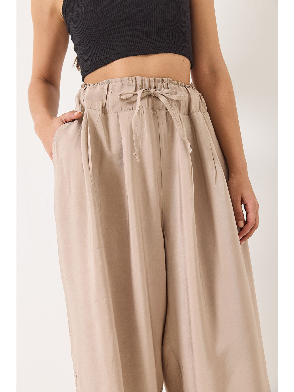 Bej Kadın Yüksek Bel Geniş Lastikli Oversize Palazzo Pantolon-5