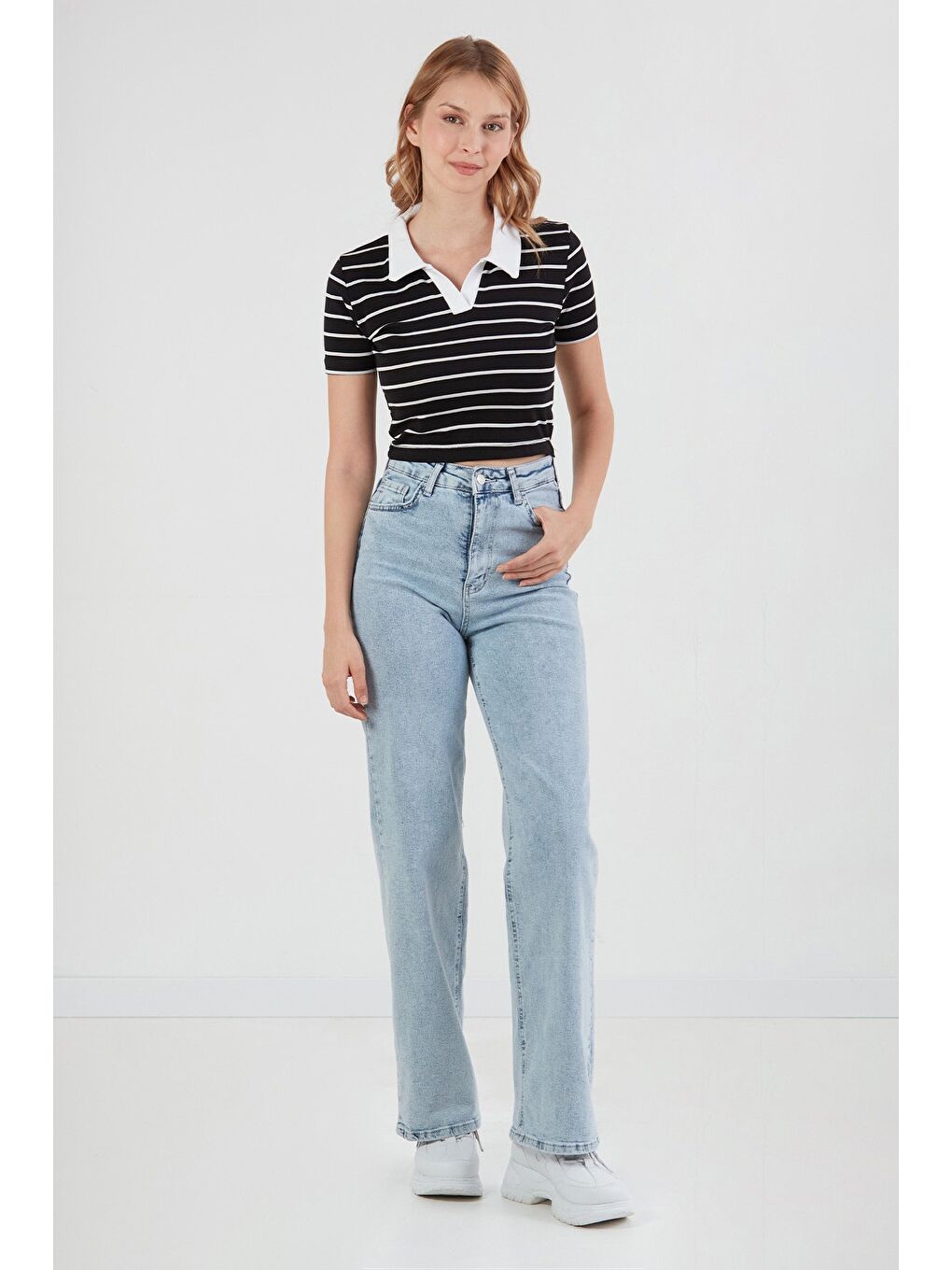 Siyah Çizgili polo Yaka Tişört-1