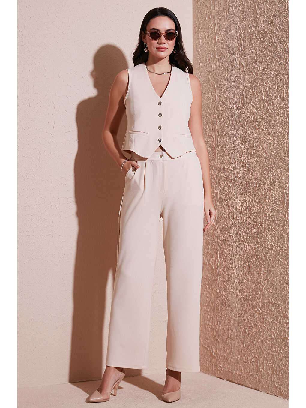 Lacivert Regular Fit Yüksek Bel Bol Paça V Yaka Yelekli Kadın Takım 5866199-2