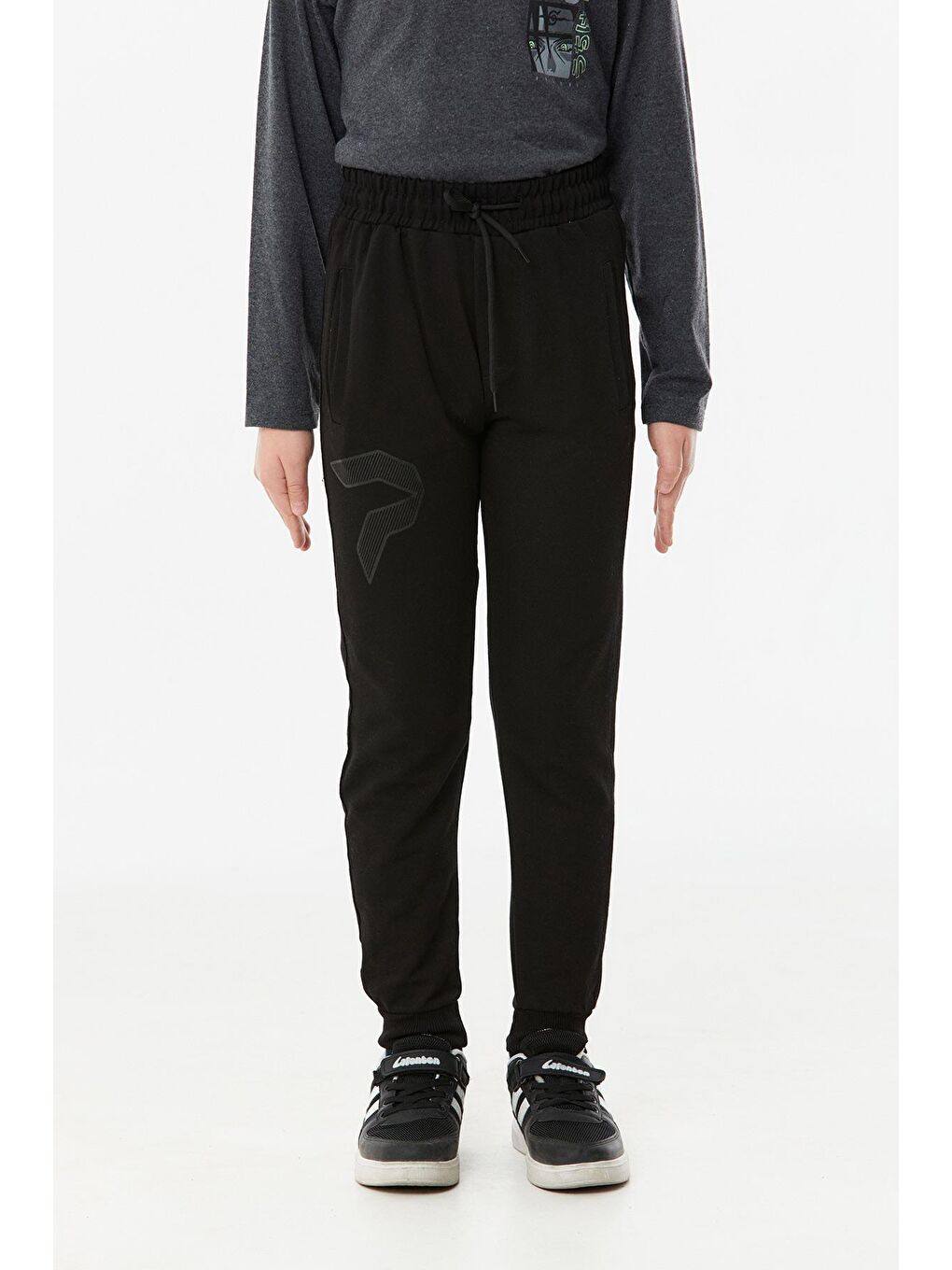 Siyah Baskılı Beli Lastikli Erkek Çocuk Eşofman Altı-3