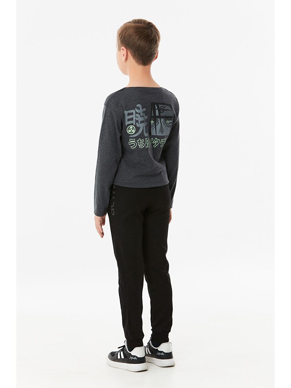 Siyah Baskılı Beli Lastikli Erkek Çocuk Eşofman Altı-4