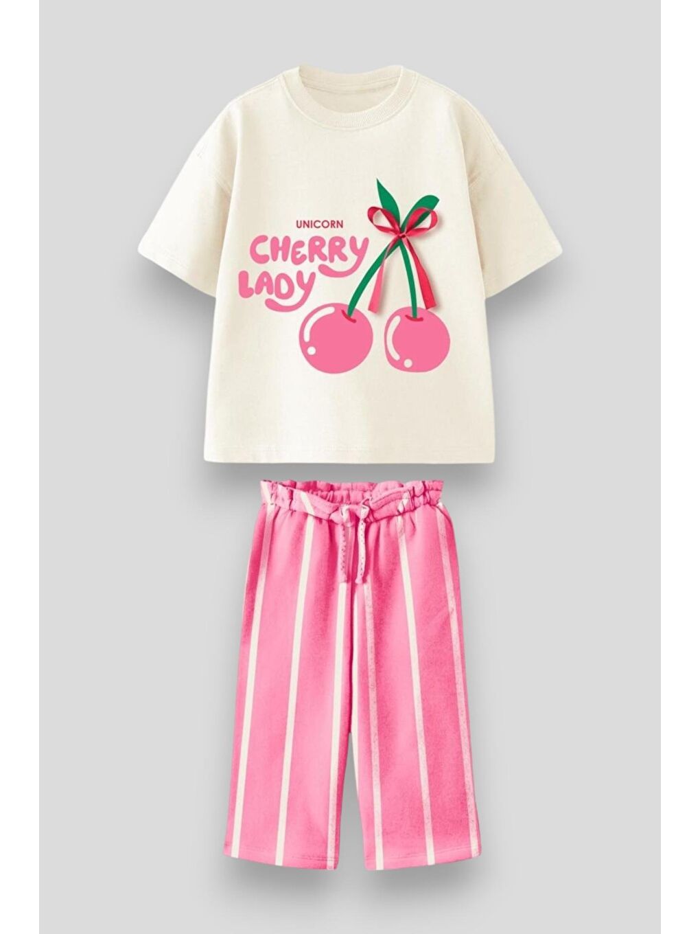 Karışık Kız Çocuk Pamuklu Kiraz Desenli T-Shirt Ve Pembe Çizgili Bermuda Takım
