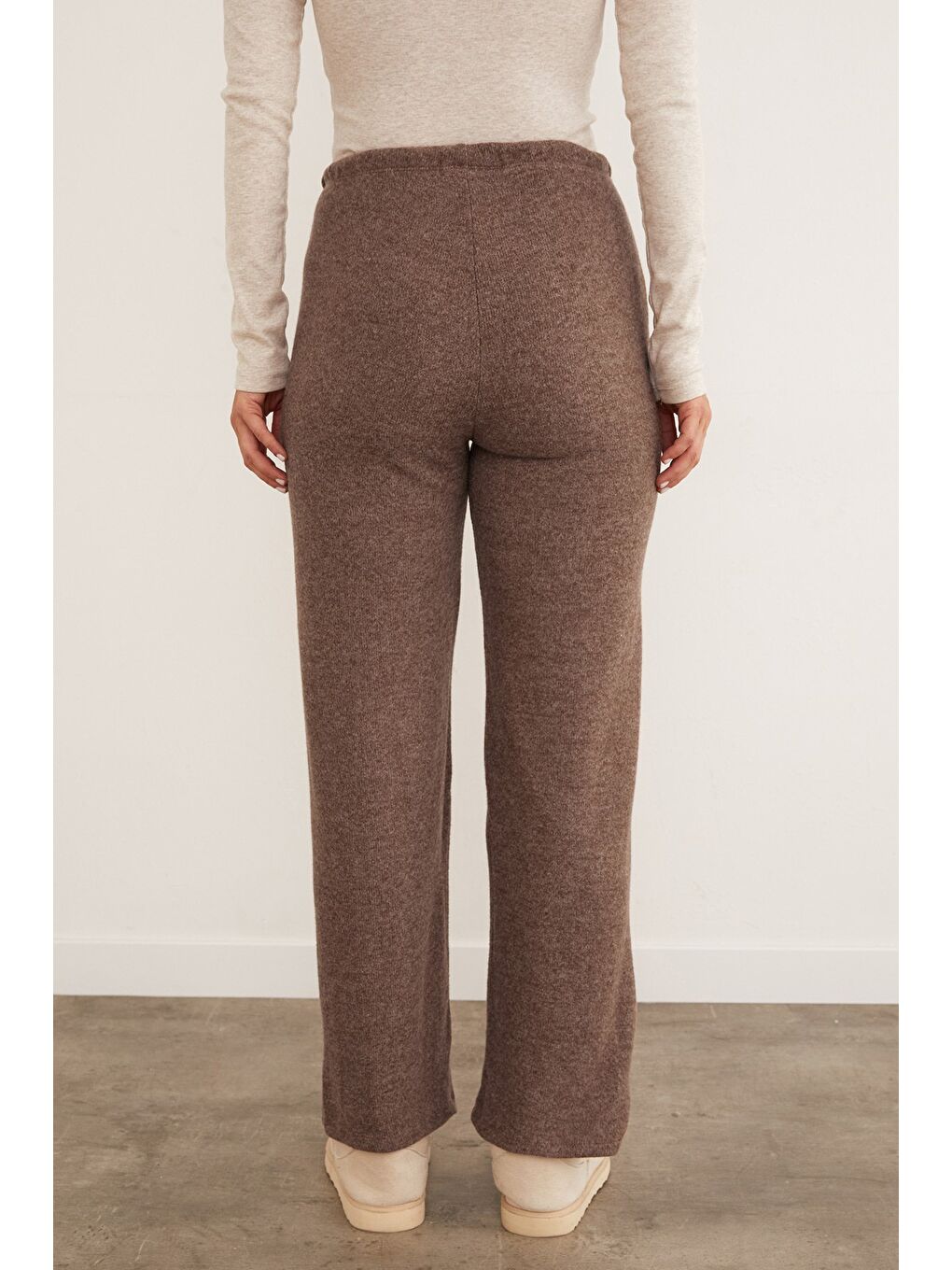 Kahverengi Beli Bağlamalı Yumoş Palazzo Pantolon-3