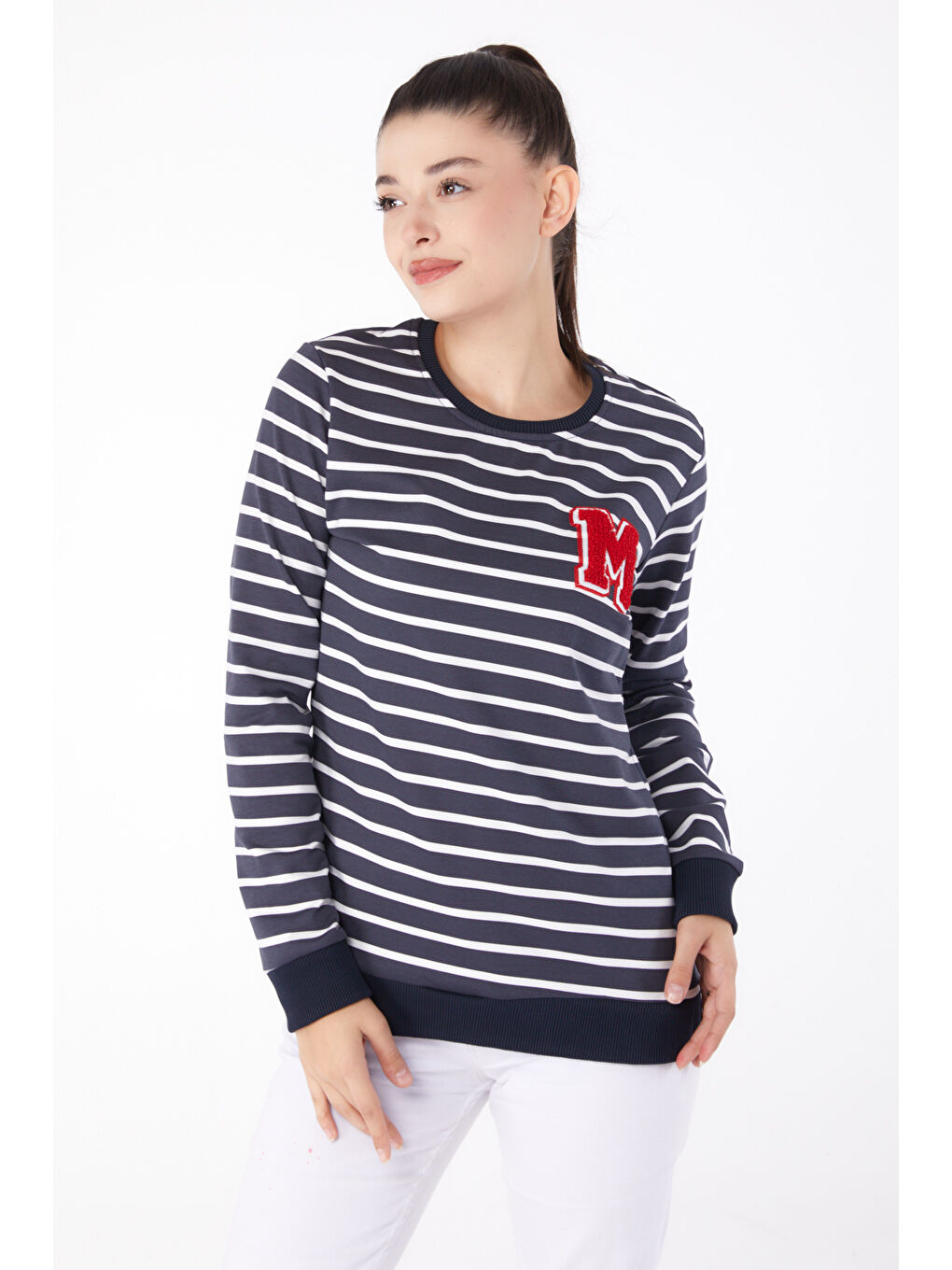 TOFİSA Düz Bisiklet Yaka Kadın Antrasit Nakışlı Sweatshirt - 26291 - 1