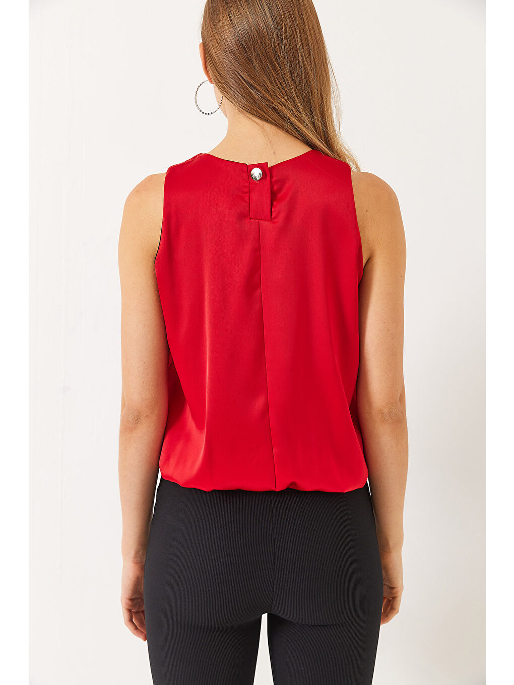 Kırmızı Kadın Etek Ucu Lastikli Balon Saten Bluz-5