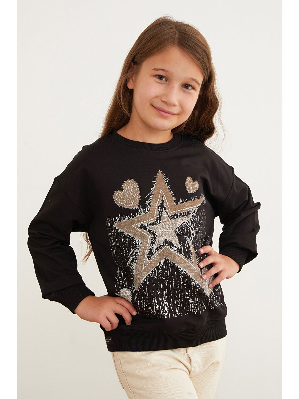 Siyah Yıldız Ve Kalp Baskılı Kız Çocuk Sweatshirt