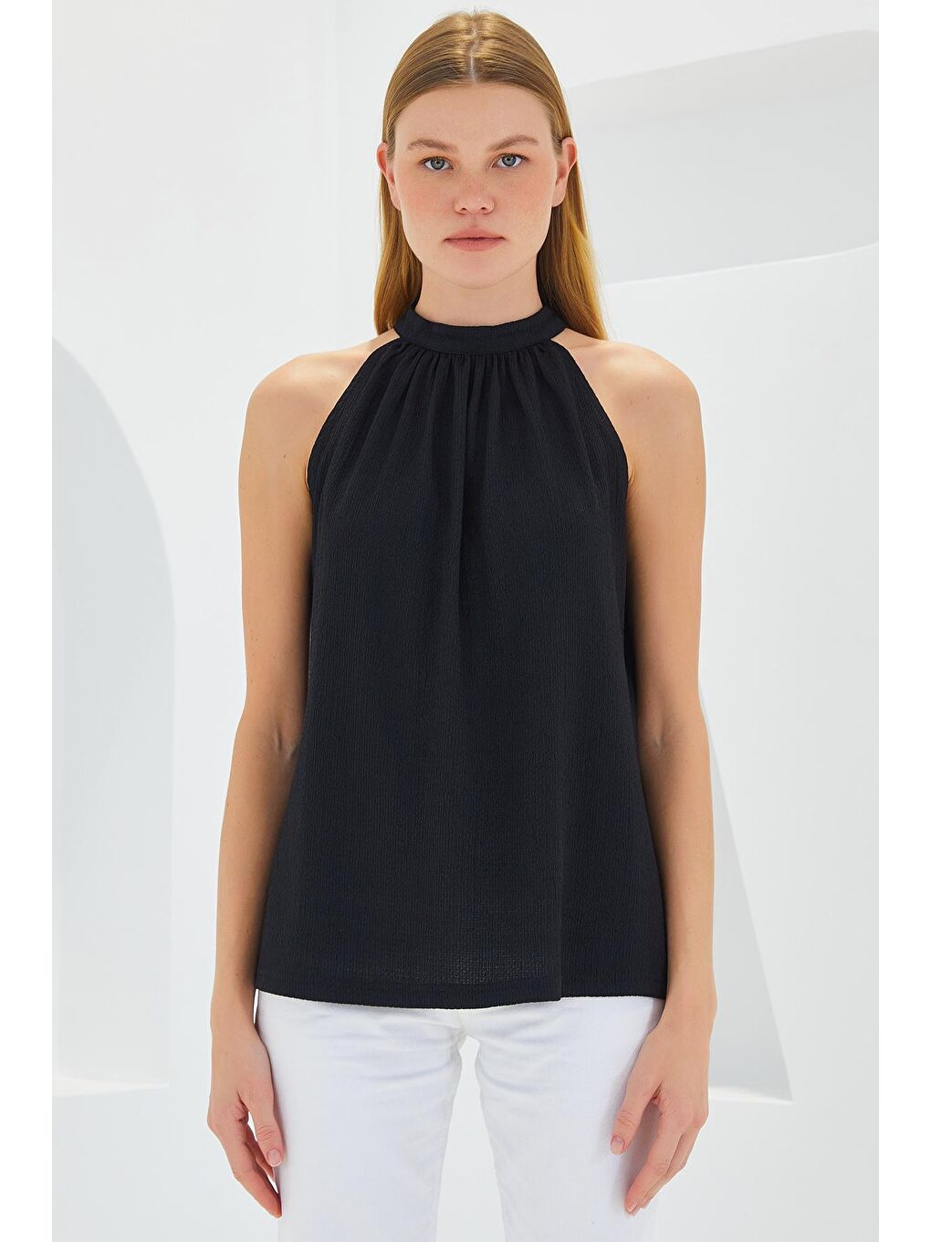 0489 Halter Yaka Örme Bluz - Siyah-1
