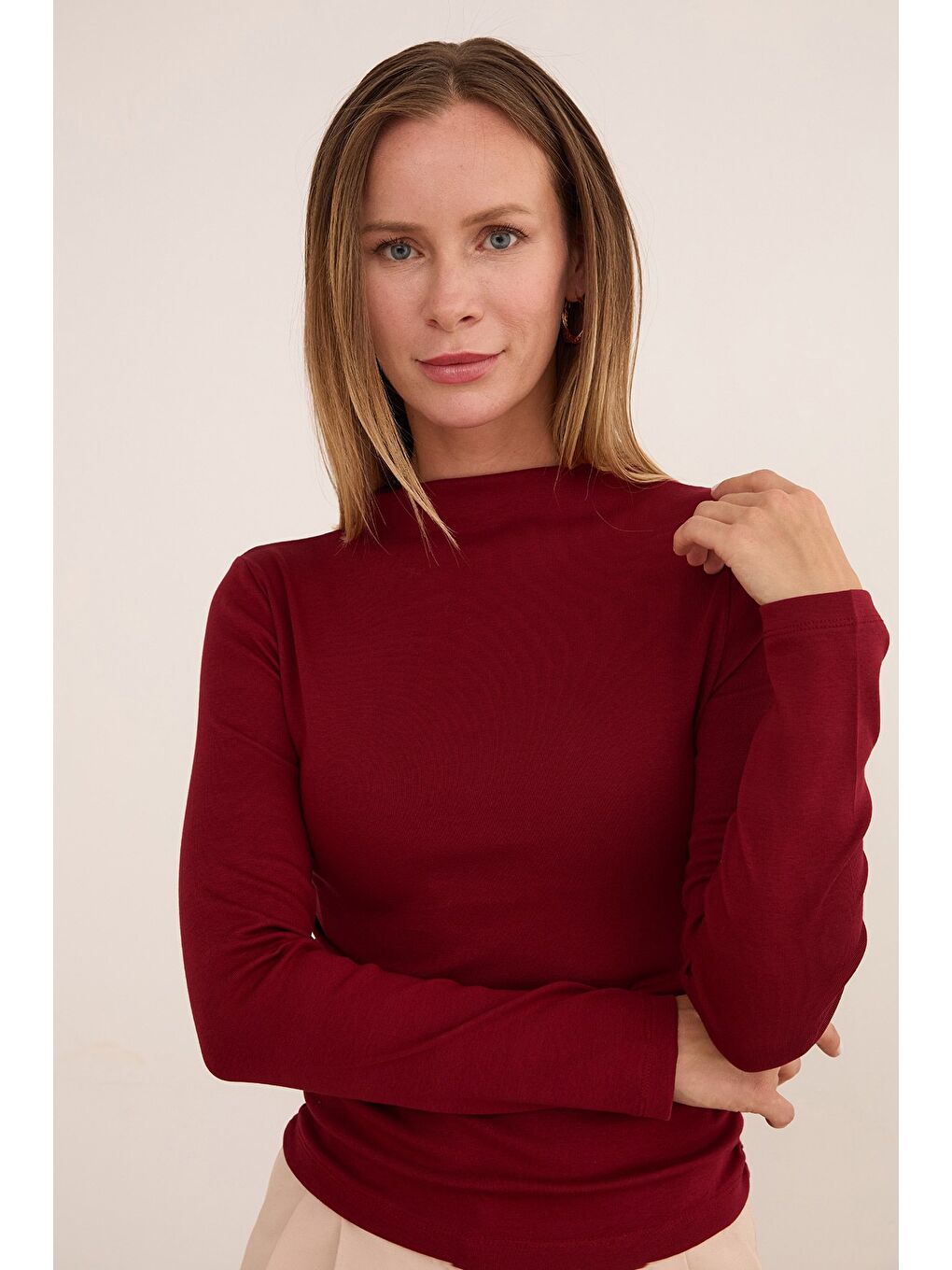 Bordo Basic Yanları Drapeli Perkins Yaka Modal Bluz-1