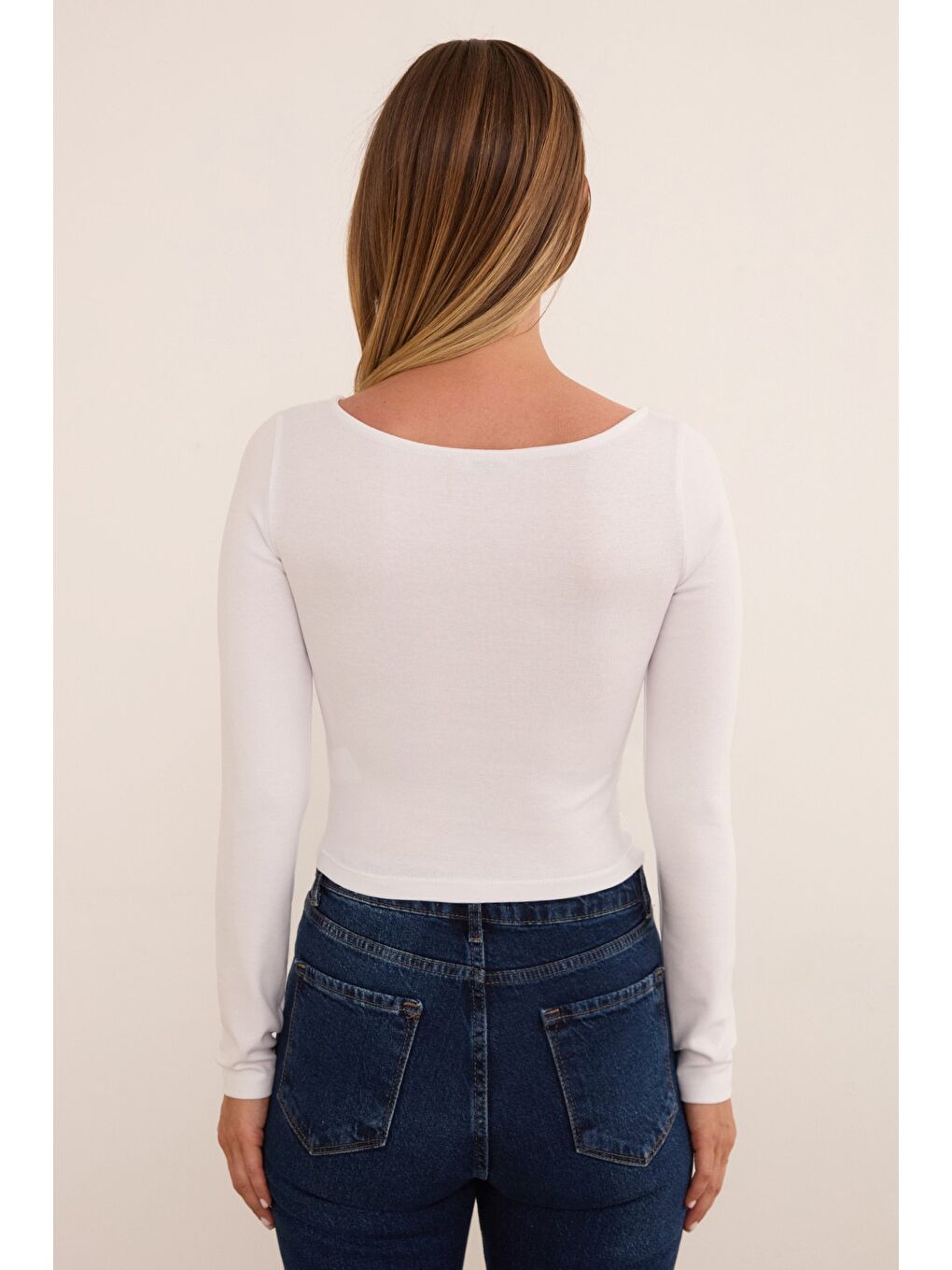 Beyaz Basic Kayık Yaka Modal Bluz-3