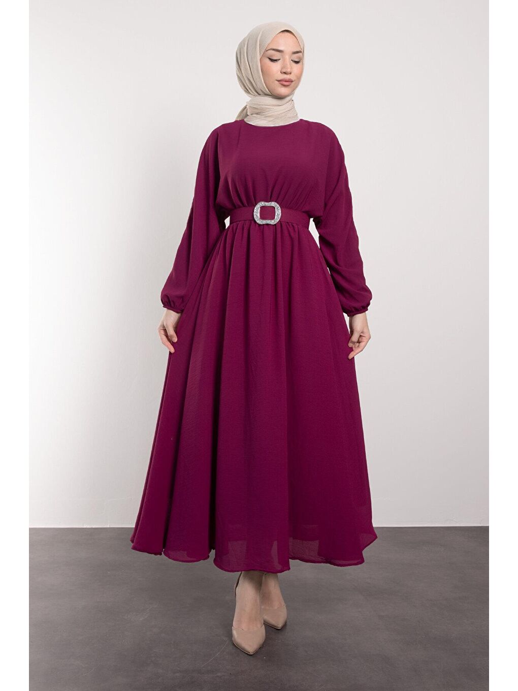 Fuşya Simli Kemerli Şifon Tesettür Kadın Elbise-1