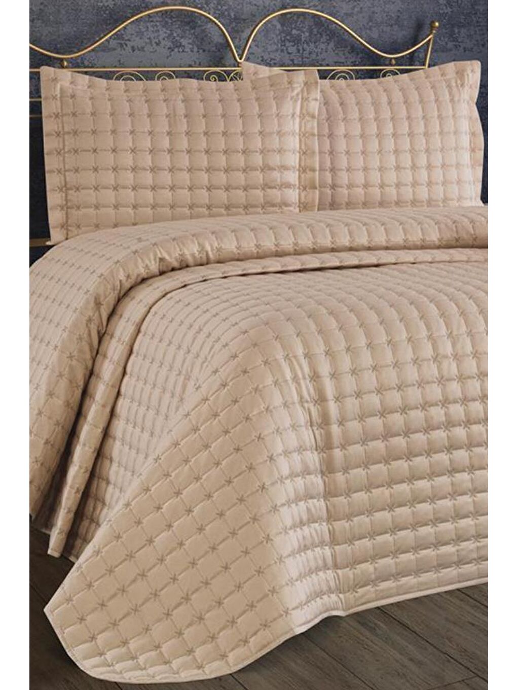 Kahverengi Yıldız Tek Kişilik Kapitoneli Yatak Örtüsü Cappucino-1