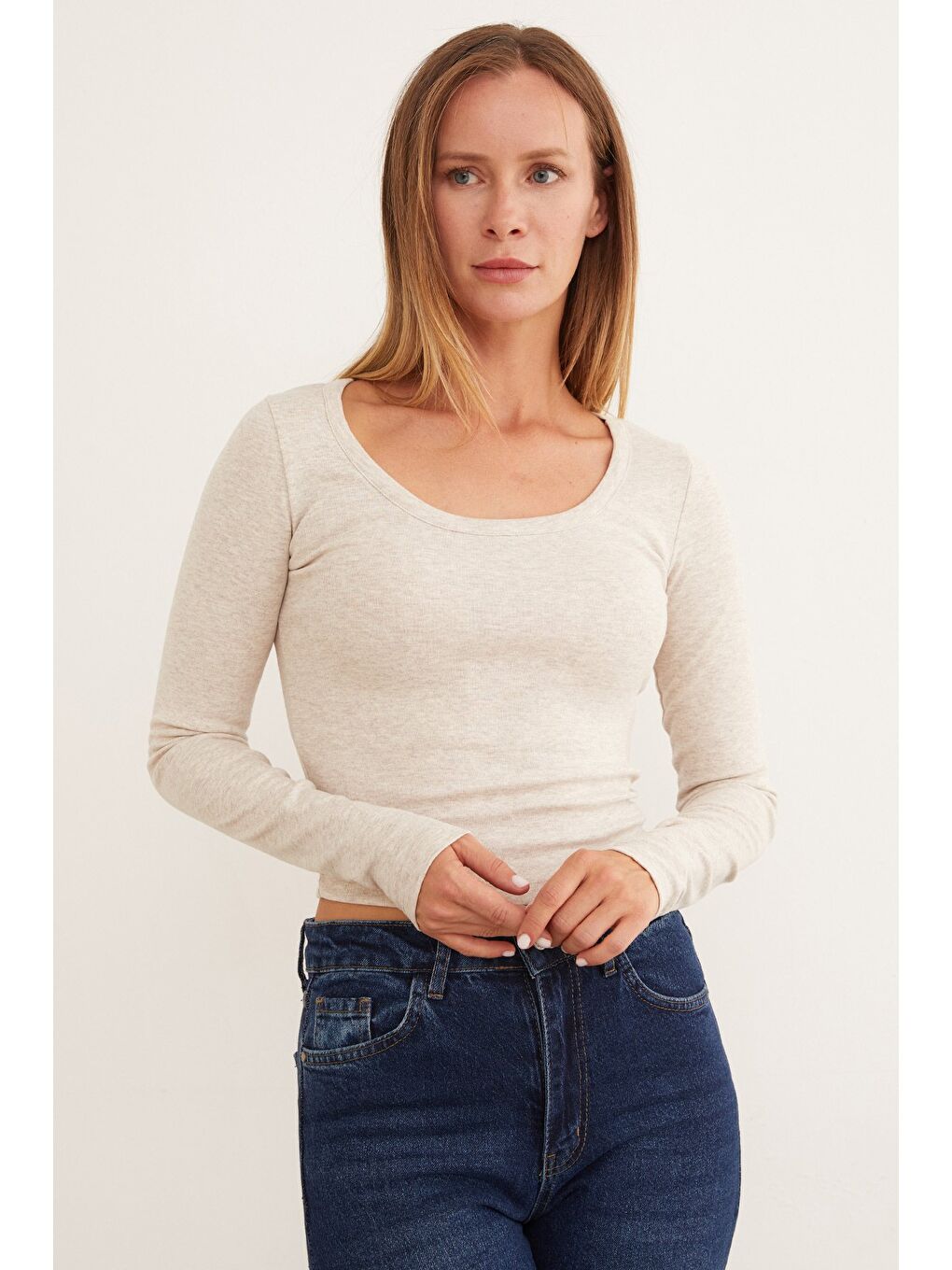 Bej Basic U Yaka Modal Bluz-1