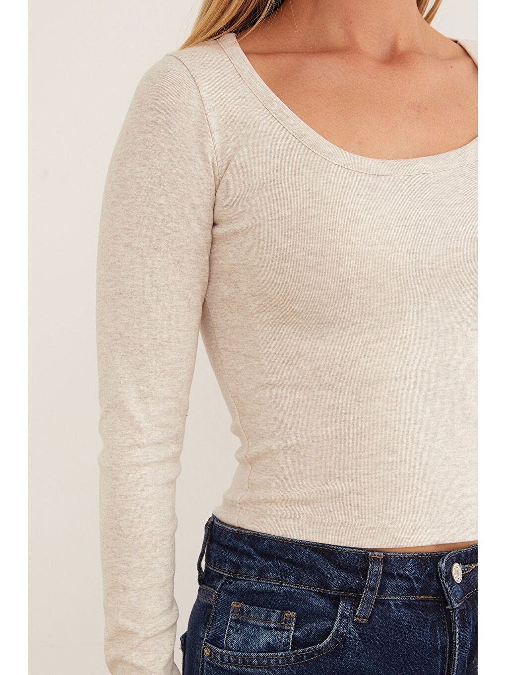 Bej Basic U Yaka Modal Bluz-4
