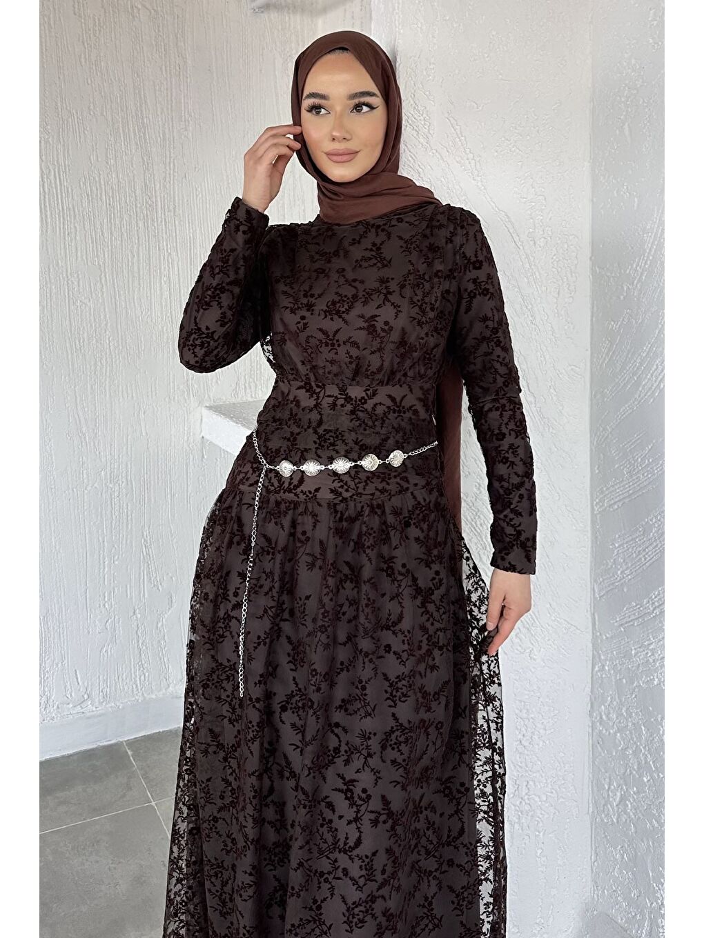 Kahverengi Kadın Astarlı Flok Baskılı Tesettür Elbise-2