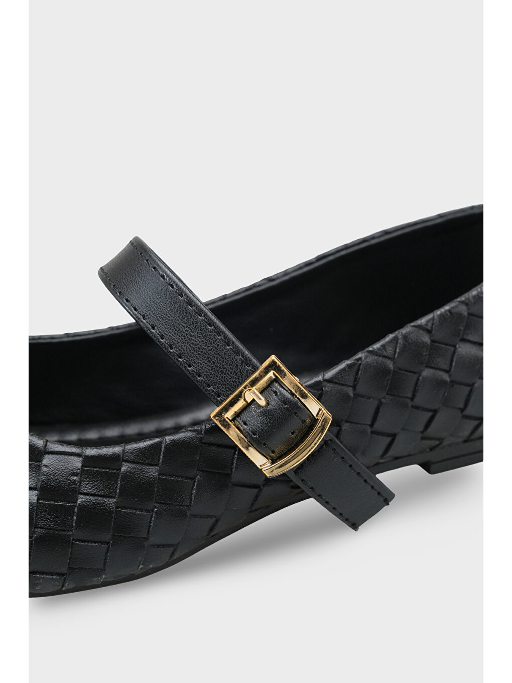 Siyah Lynette Bantlı Kadın Babet-4