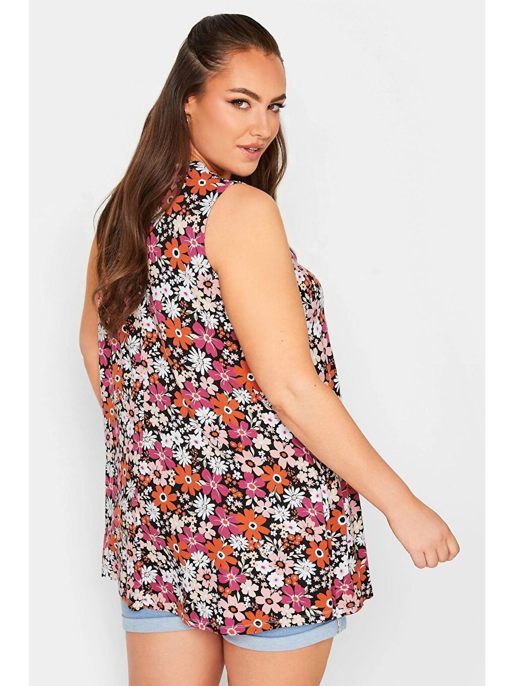 Pembe Büyük Beden Sıfır Kol V Yaka Çiçek Desenli Bluz 302385-3