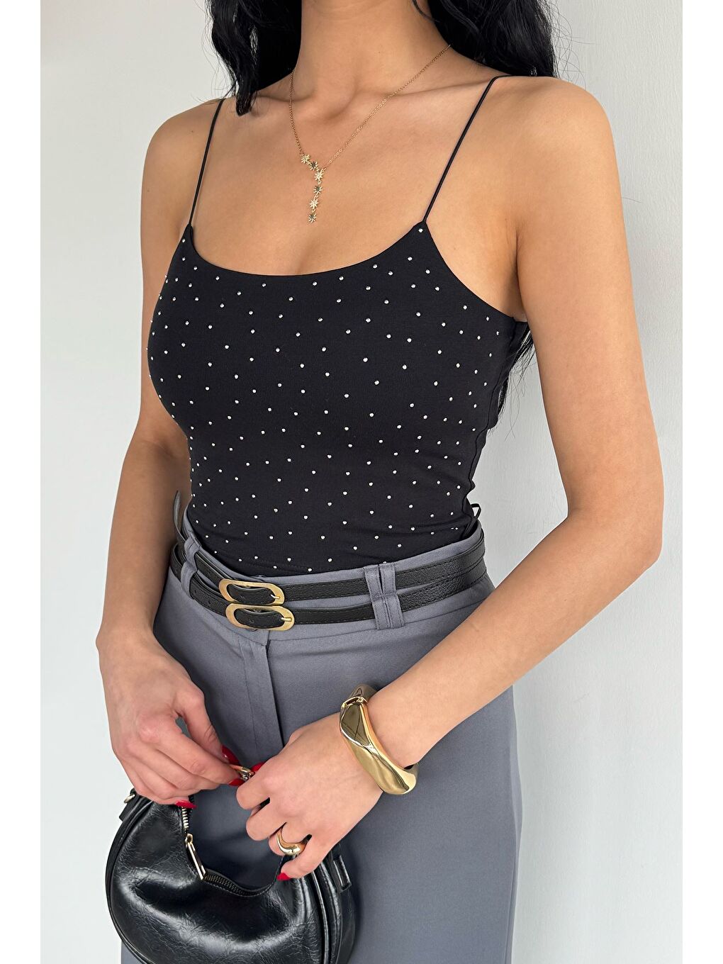 Siyah Kadın Lastik Askılı Taşlı Crop Top Bluz-2
