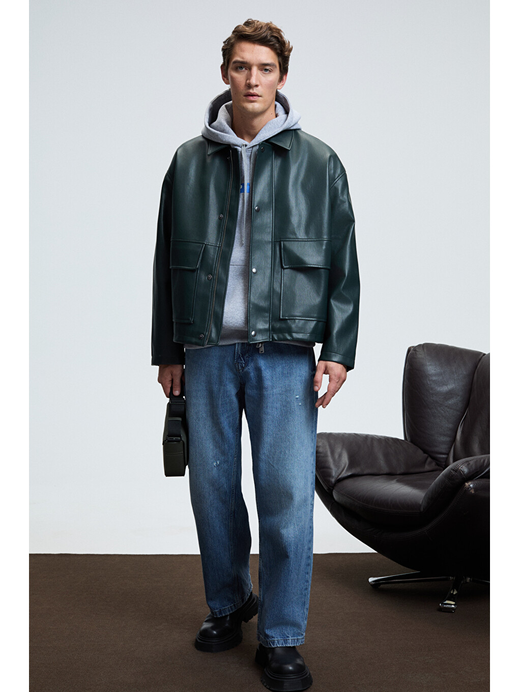 Leland Erkek Kapüşonlu Kanguru Cepli Göğsü Nakışlı Regular Fit Gri Melanj Sweatshirt-3