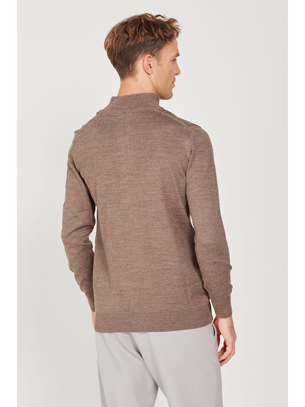 Bej Erkek Vizon Standart Fit Normal Kesim Bato Yaka Triko Kazak-4