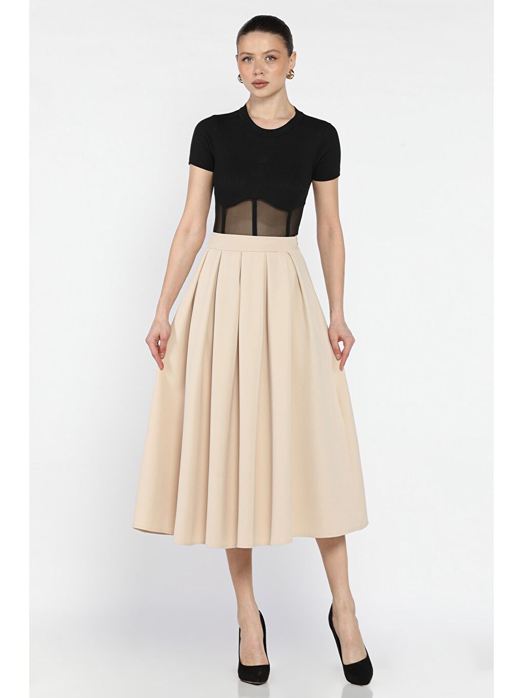 Bej Kadın Yan Fermuarlı Pileli Etek