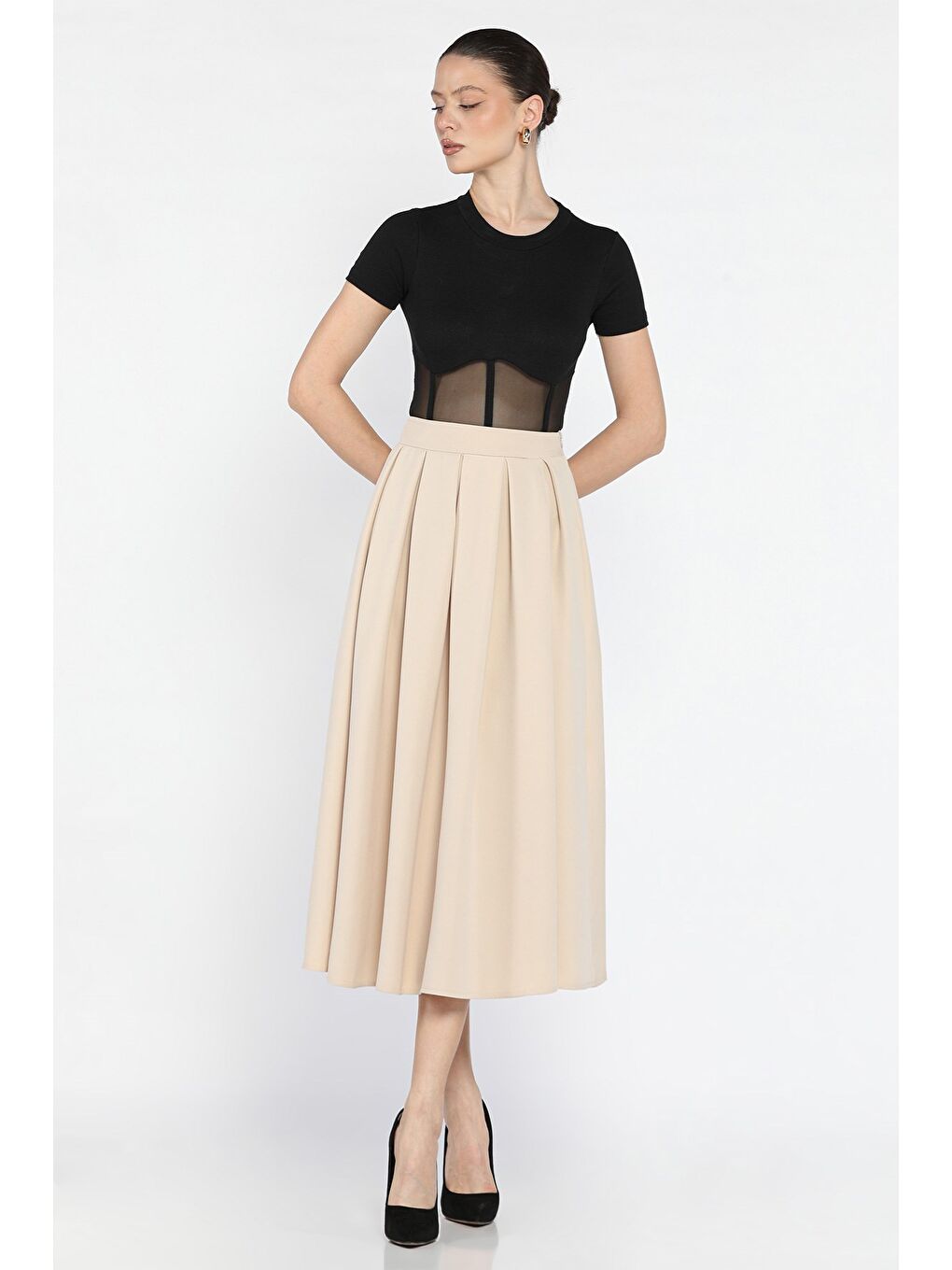 Bej Kadın Yan Fermuarlı Pileli Etek-1
