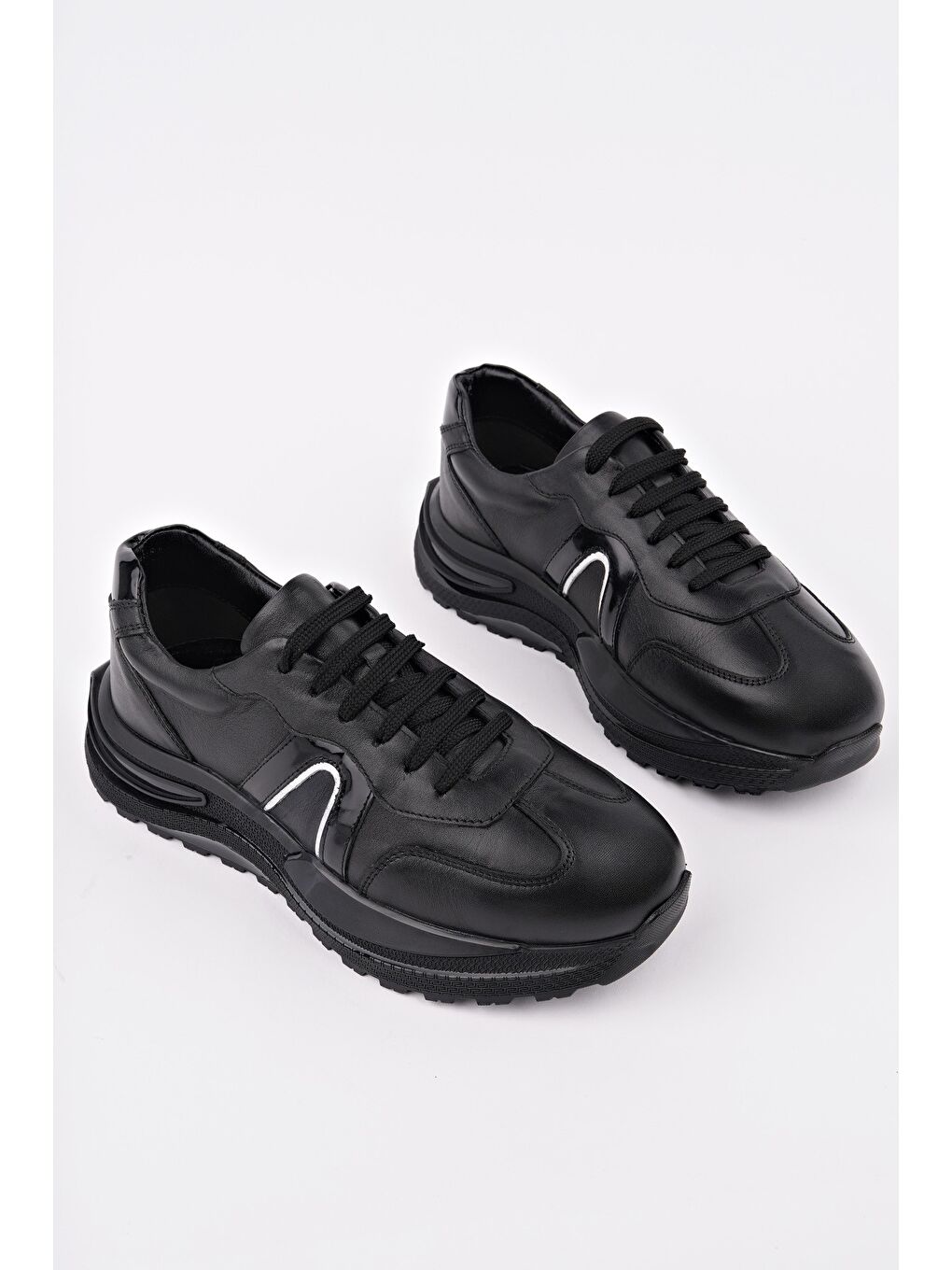 Siyah BRUNO Bağcıklı Hakiki Deri Kalın Taban Erkek Günlük Sneaker Spor Ayakkabı