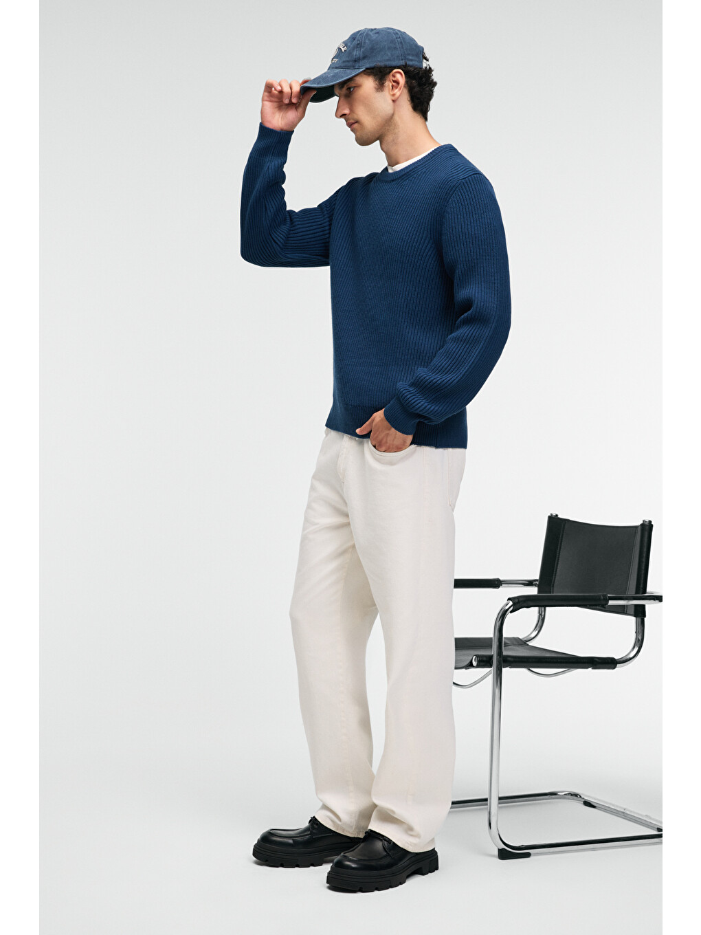 Erkek Yuvarlak Yaka Regular Fit Triko İndigo Kazak-1