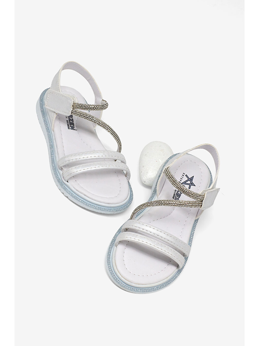 Çocuk Unisex Beyaz Çocuk Sim Detaylı Sandalet