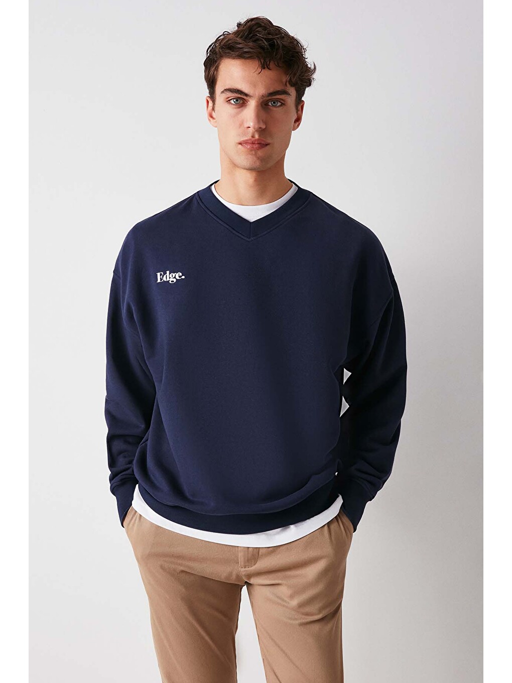 Off Erkek Organik Pamuklu Yazı Nakış Detaylı V Yakalı Içi Polarsız Oversize Lacivert Sweatshirt-2