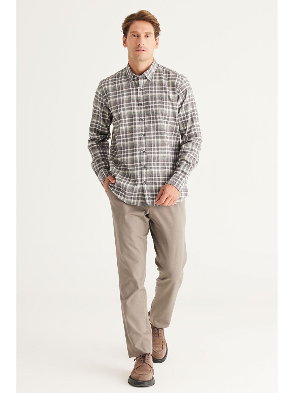 Erkek Kahverengi Comfort Fit Rahat Kesim Gizli Düğmeli Yaka %100 Pamuk Gömlek-1