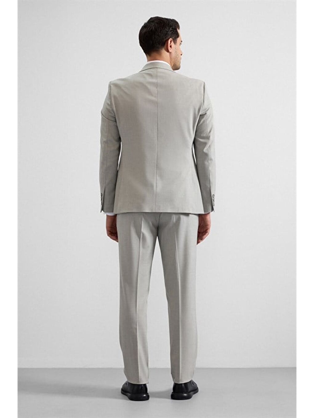 Gri Slim Sivri Yaka Düz Düz Kapaklı Cep Standart 6 Drop Takım Elbise-3