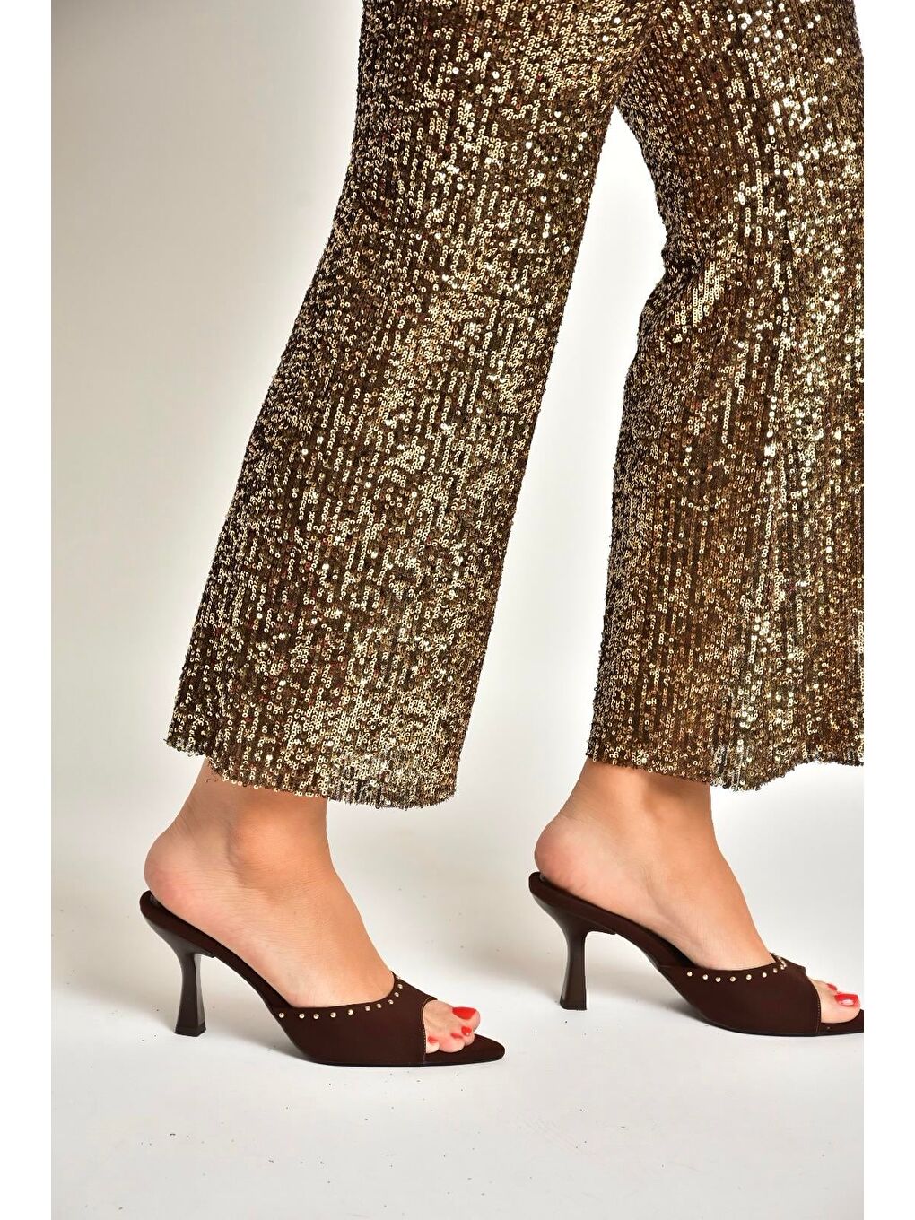 Kahverengi Kadın Terlik Y518191204-4