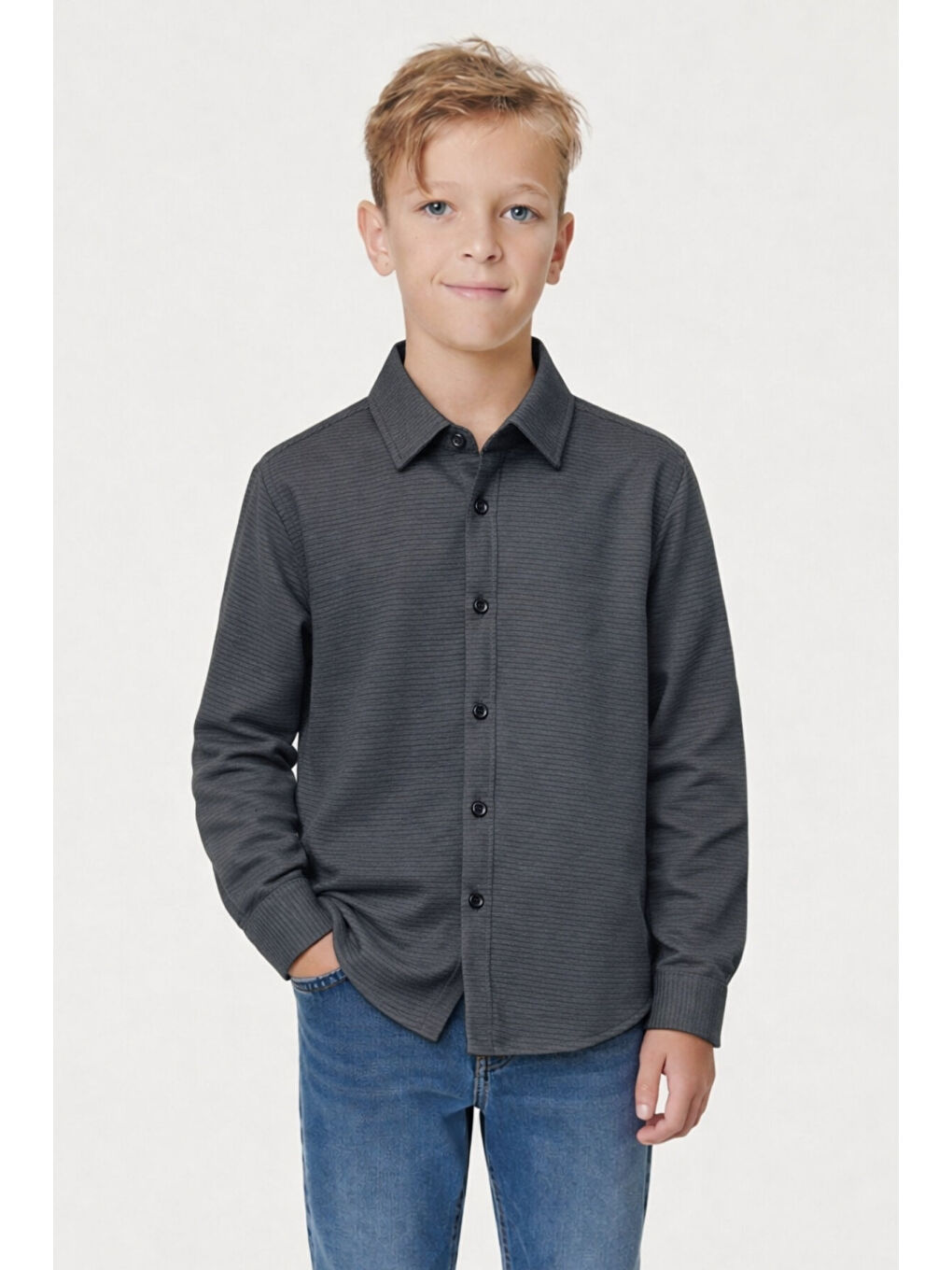 Siyah Erkek Çocuk Modern Kesim Beyaz Polyester Basic Gömlek Ak8789